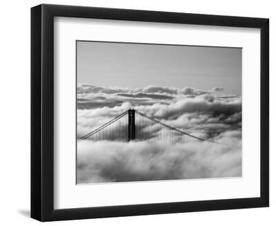 California, San Francisco, Golden Gate Bridge, USA - Black Framed Art Print Wall Art, 12x9