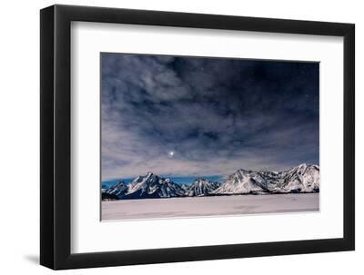 Jupiter setting over Mount Moran, Grand Teton National Park - Black Framed Art Print Wall Art, 12x8