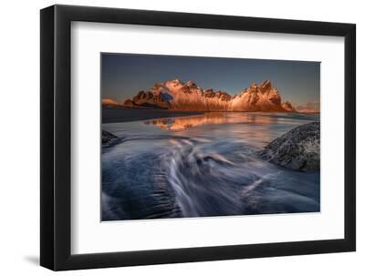 Vestrahorn - Black Framed Art Print Wall Art, 12x8
